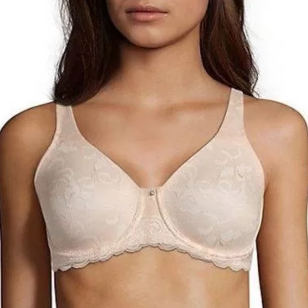 Lilyette‎ Women's Lace Cream Lightweight Underwire Bra. Size 36C. NWT.